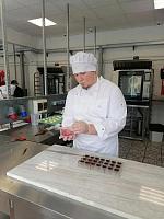 7.04.2026 на базе техникума индустрии питания и услуг "Кулинар" прошел  региональный  чемпионат по профессиональному мастерству "Абилимпикс" по компетенции "Кондитерское дело".